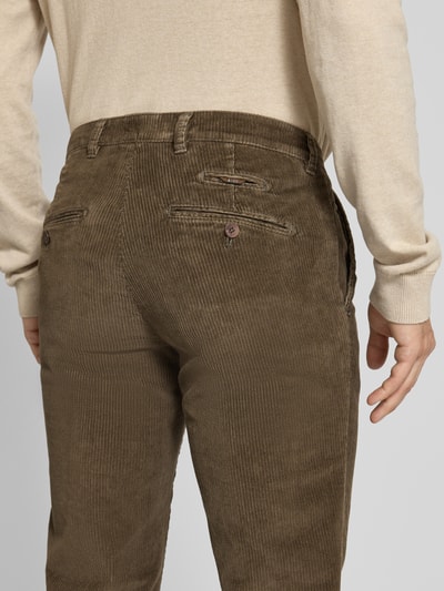 Brax Spodnie sztruksowe o kroju slim fit z kieszeniami z tyłu model ‘Fabio’ Szarobrązowy 3
