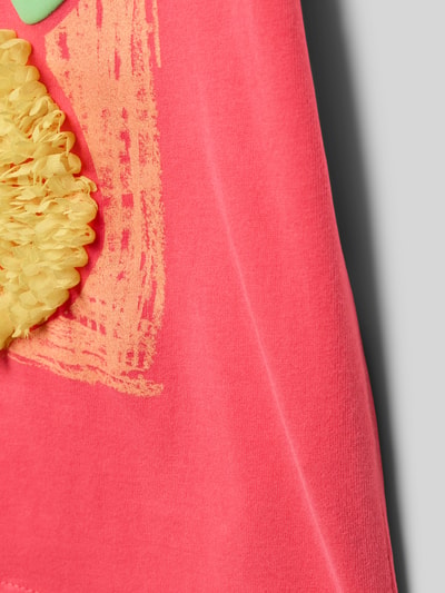 Produktfoto, Loose Fit T-Shirt aus reiner Baumwolle von s.Oliver RED LABEL, unifarben in Pink mit Artwork Print, Jersey-Struktur, Detailaufnahme