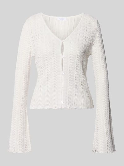 Produktfoto, Cardigan mit V-Ausschnitt und Knopfleiste von Rich & Royal aus Reine Baumwolle, Straight Fit, Trompetenärmel, Ajour-Strick, cremeweiß, strukturiertes Muster, Rückenlänge 52 cm, Ärmellänge 62 cm, Damen