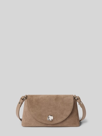Produktfoto, Shoulder Bag aus echtem Leder Modell 'Nikla' von Coccinelle in Beige mit Überschlag und Schulterriemen, glatte Textur, Maße laut Kontext