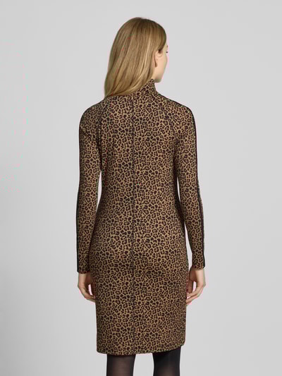 Marc Cain Knielange jurk met overhemdkraag Camel - 5