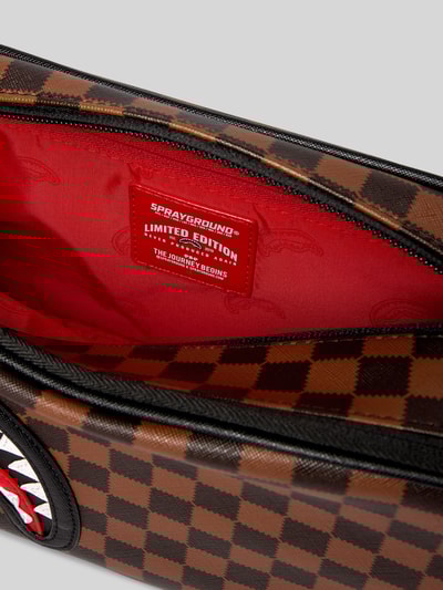 Sprayground Kulturtasche mit Trageschlaufe Modell 'SAWTOOTH SHARKS IN PARIS' Dunkelbraun 5
