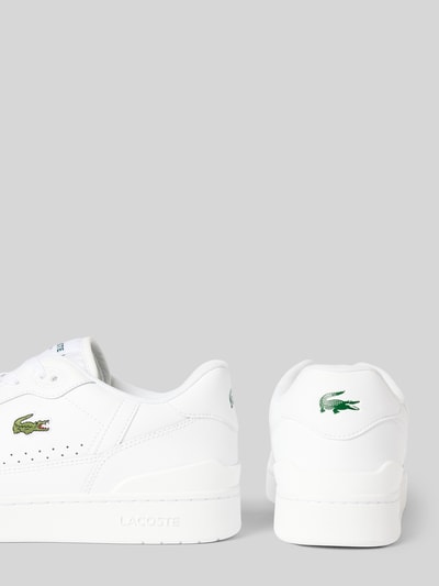 Lacoste Sneakersy skórzane z wyhaftowanym logo Biały 2