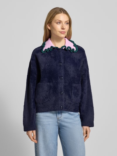 Essentiel Antwerp Regular Fit Strickjacke mit Strickrüschen-Kragen Modell 'JARDENER' Dunkelblau 4