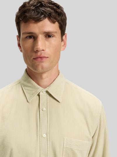 BOSS Orange Regular fit vrijetijdsoverhemd van puur katoen 
 Zand - 3