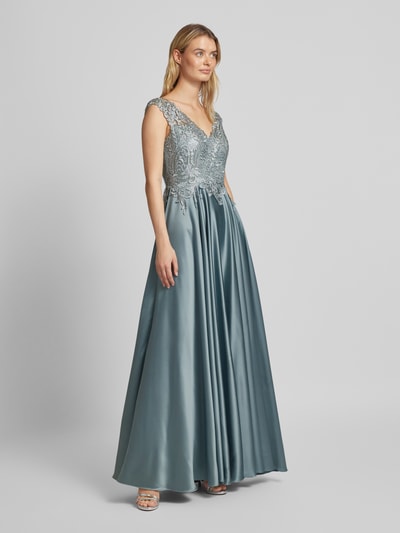 Luxuar Abendkleid mit Häkelspitze Silber 1