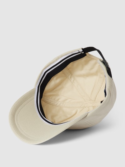 Fred Perry Basecap mit Logo-Stitching Offwhite 2