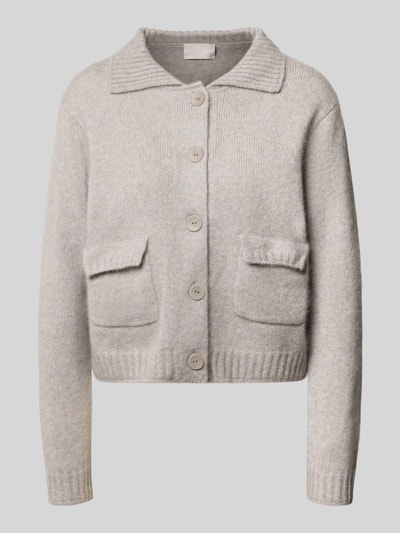 Produktfoto, Regular Fit Strickjacke aus Kaschmir-Mix mit Baumwoll-Anteil von Hemisphere in Beige mit Umlegekragen, gerippten Abschlüssen, Knopfleiste und Klappentaschen, weiche Textur