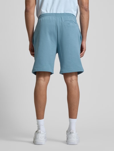 Lacoste Regular Fit Sweatshorts mit elastischem Bund Rauchblau 5