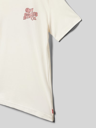 Levi’s® Kids T-shirt met ronde hals model 'GEDRAGEN DOOR COWBOYS' Offwhite - 2