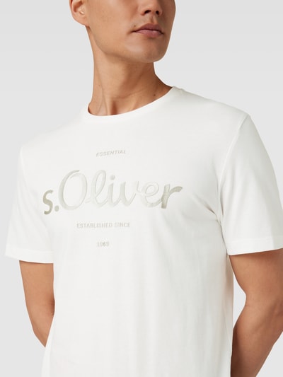 s.Oliver RED LABEL T-Shirt mit Label-Print Modell 'Logo' Weiss 3