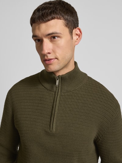 SELECTED HOMME Sweter z dzianiny ze stójką model ‘THEO’ Ciemnozielony 3