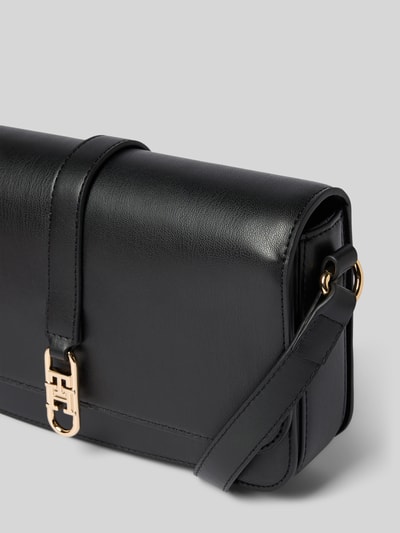Tommy Hilfiger Umhängetasche mit Logo-Applikation Black 3