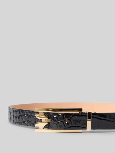 Produktfoto, Gürtel aus echtem Leder Modell 'Dorian' von Victoria Beckham in Schwarz mit Strukturmuster, schmale Passform, goldene Schnalle, 2 cm breit