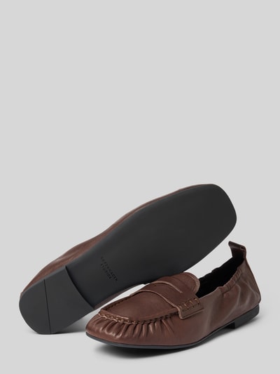 Produktfoto, Loafer aus echtem Leder mit glatter Sohle von Copenhagen in Braun mit abgerundeter Passform, Suede-Optik und 1 cm Absatzhöhe.