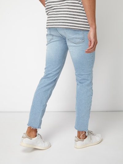 REVIEW Stone Washed Slim Fit Jeans Hellblau 5