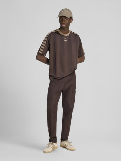 adidas Originals Sweathose aus Baumwoll-Mix mit Logo-Stitching Dunkelbraun 1