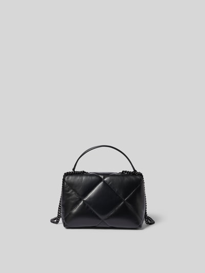 Produktfoto, Shoulder Bag in Stepp-Optik von Tory Burch mit Ketten-Optik Schulterriemen, Überschlag, Magnetverschluss, Logo-Detail, Maße 23x16x8 cm, Hauptfach.