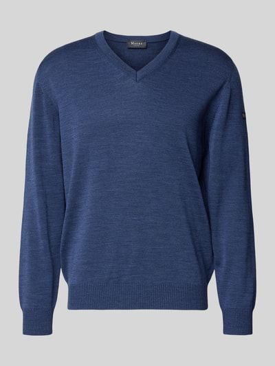 Produktfoto, Strickpullover aus Schurwolle mit V-Ausschnitt von MAERZ Muenchen in blauw, regular fit, fijne textuur, labeldetail