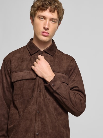 Only & Sons Regular Fit Jacke in Velourslederoptik mit Brustpattentaschen Modell 'RAVI' Dunkelbraun 3
