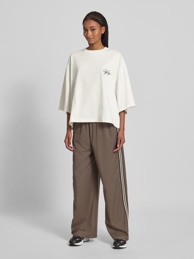 Karo Kauer Oversized T-Shirt mit Label-Stitching Weiss 1