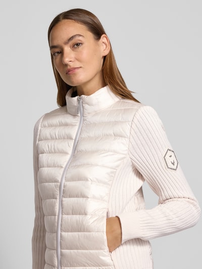 monari Slim fit gewatteerd jack met gevoerde opstaande kraag Ecru - 3
