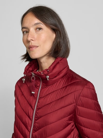 Christian Berg Woman Selection Kurtka pikowana ze stójką i kieszeniami zapinanymi na zamek błyskawiczny Ciemnoczerwony 3