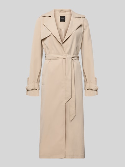 Produktfoto, Trenchcoat mit Reverskragen und Bindegürtel von Zero, beżowy, taliowany krój, wpuszczane kieszenie, wiązany detal na rękawach, długość tyłu w rozmiarze 36: 118 cm, szerokość ramion w rozmiarze 36: 39 cm, szerokość klatki piersiowej w rozmiarze 36: 48 cm, długość rękawów w rozmiarze 36: 64 cm