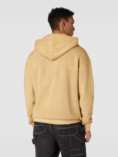 Tom Tailor Denim Hoodie mit Känguru-Tasche Modell 'relaxed garment' Cognac 5