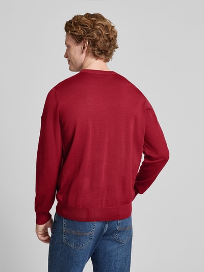 MAERZ Muenchen Strickpullover aus Schurwolle mit Rundhalsausschnitt Bordeaux 5