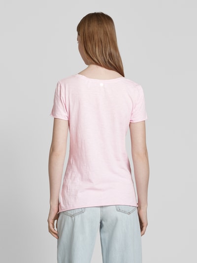 Rich & Royal T-Shirt mit geripptem Rundhalsausschnitt Rosa 5