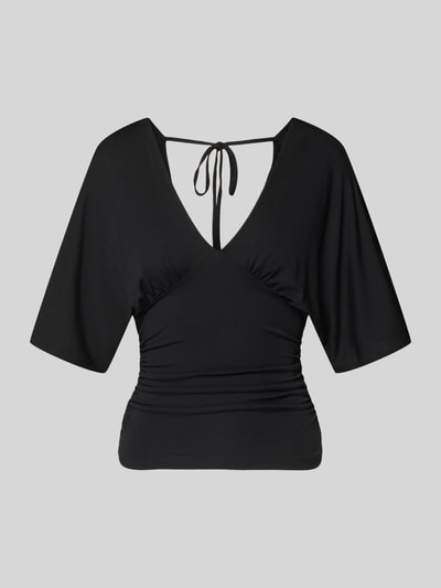 Produktfoto, Bluse aus Viskose-Mix mit V-Ausschnitt von Gina Tricot in Schwarz, taillierte Passform, Halbarm, glatte Textur