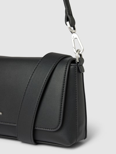 CK Calvin Klein Handtasche in unifarbenem Design mit Label-Detail Black 3