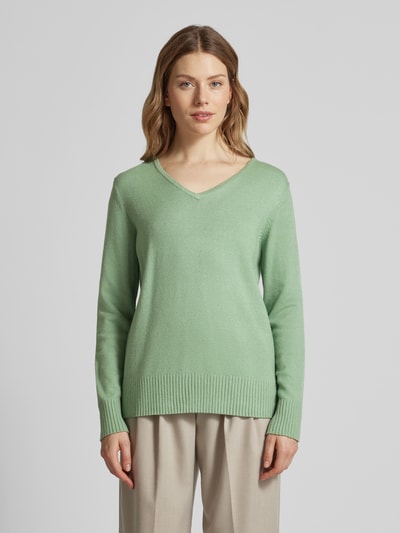 Christian Berg Woman Gebreide pullover met afgeronde V-hals Rietgroen gemêleerd - 4