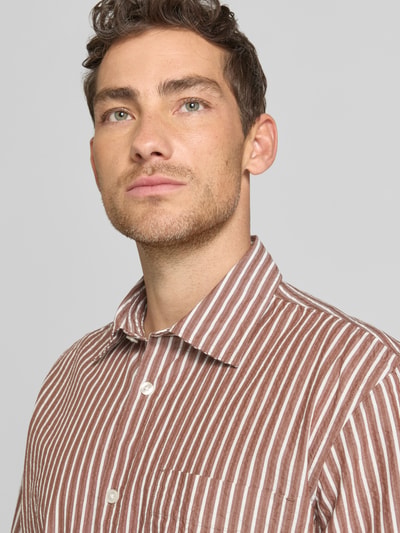 Selected Homme Relaxed Fit Freizeithemd aus reiner Baumwolle Modell 'STUART' Hellbraun 3