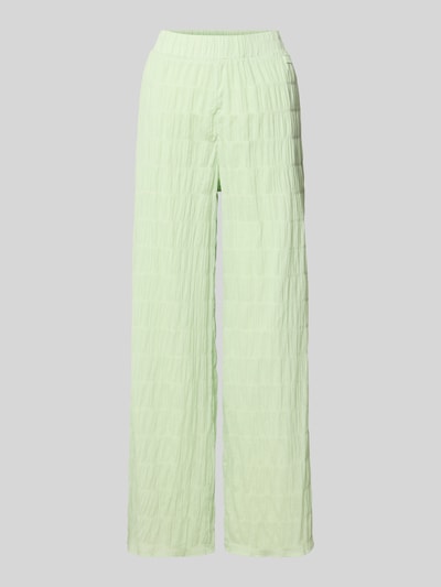 Produktfoto, hellgrüne Hose mit Strukturmuster und elastischem Bund Modell 'Floris' von OH APRIL aus Reine Baumwolle im Relaxed-Fit, sichtbares Strukturmuster, lockerer Schnitt, Bundweite bei Größe S 37 cm, Innenbeinlänge 77 cm
