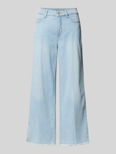 Produktfoto, jasnoniebieskie jeansy Wide Fit Jeans-Culotte aus Baumwoll-Mix Modell 'DREAM' von MAC, mieszanka bawełny i modalu, krój wide fit, skrócona długość, 5 kieszeni, zapięcie na guzik i zamek błyskawiczny, wystrzępione zakończenia nogawek, naszywka z logo z tyłu, szerokość w rozmiarze 36: 39 cm, długość wewnętrzna nogawki w rozmiarze 36: 68 cm.