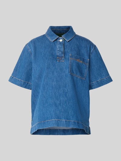 Produktfoto, Regular Fit Jeansbluse aus reiner Baumwolle von Lacoste, denimowa optyka, krój regular fit, logo, kontrastowe szwy, krótki rękaw