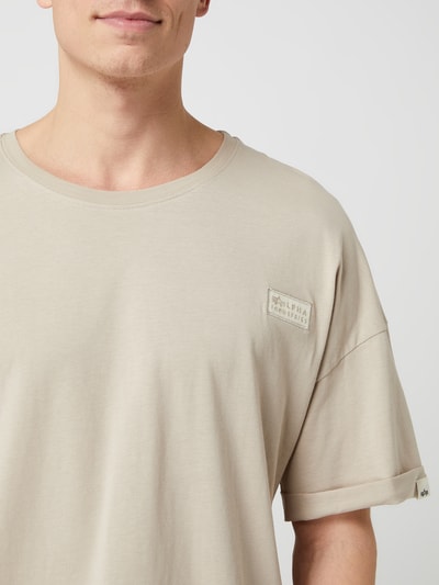 Alpha Industries Oversized T-Shirt aus Bio-Baumwolle  Beige 3