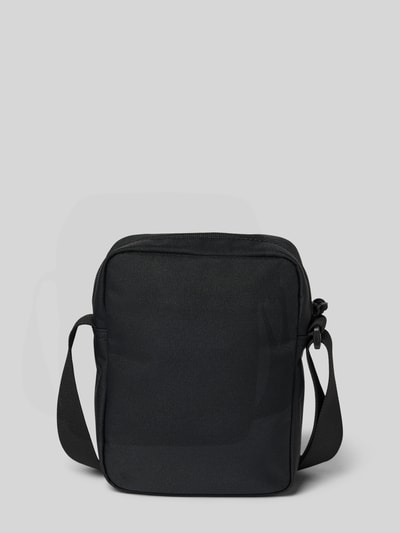Produktfoto, Umhängetasche mit Logo-Detail Modell 'NEOCROC' von Lacoste für Herren, schwarze Farbe, rechteckige Form, strukturierte Oberfläche