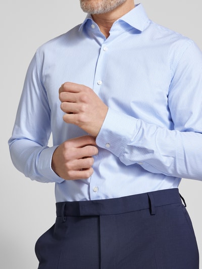 BOSS Slim Fit Business-Hemd mit Streifenmuster Bleu 3