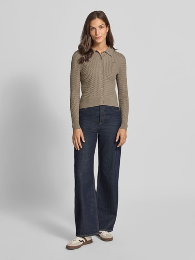 Tommy Hilfiger Regular Fit Strickjacke aus Baumwoll-Mix Taupe 1