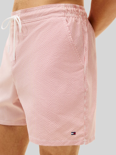 Tommy Hilfiger Regular Fit Badehose mit Label Stitching Rot 3