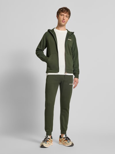 Jack & Jones Regular Fit Sweatjacke mit Logo-Print Modell 'Thatcher' Oliv 1