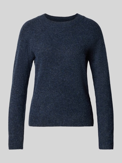 Produktfoto, dunkelblauer Regular Fit Pullover mit Rundhalsausschnitt Modell 'DOFFY' von VERO MODA, weiche Textur, einfarbig