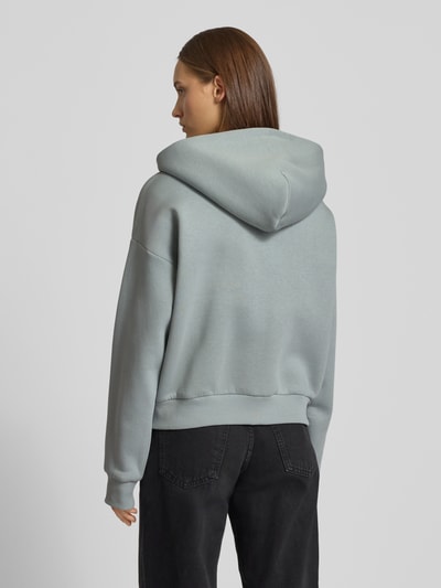 Review Bluza rozpinana o kroju regular fit z kieszenią kangurką model ‘Basic’ Błękitny 5