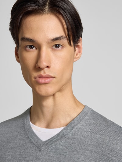 Christian Berg Men Gebreide pullover van een mix van merinowol met V-hals Lichtgrijs gemêleerd - 3