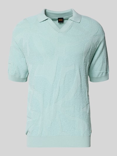 Produktfoto, Relaxed Fit Poloshirt aus reiner Baumwolle Modell 'ASURFO' von BOSS Orange in Hellblau, strukturierte Frotteeoptik, unifarben, kurze Ärmel, Polokragen, V-Ausschnitt, Label-Applikation