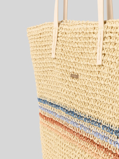 Productfoto, Shopper met label-detail model 'Lazey' van Barts, gevlochten structuur, naturel met blauwe en oranje strepen, context: dames shopper, hoofdvak met magneetsluiting, label-detail, draaghengsel, breedte 35 cm, lengte 39 cm, diepte 8 cm, schouderriem 58 cm.