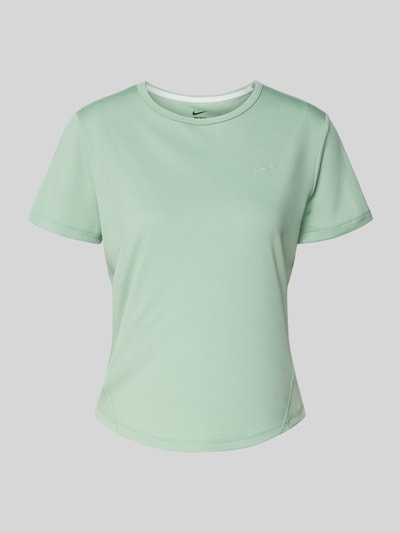 Produktfoto, damski t-shirt T-Shirt mit Logo Modell 'Tempo' od NIKE TRAINING, krój regular fit, logo, okrągły dekolt, długość tyłu w rozmiarze S: 56 cm, kolor jasnozielony, gładka tekstura